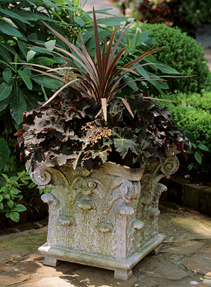 Corinthian Planter (Feet) 17