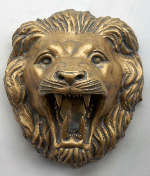 Roaring Lion By Viscount's