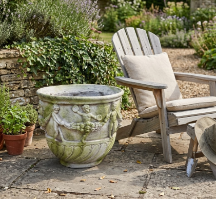 Cherub & Garland urn