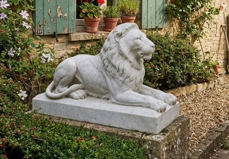 Sentinel Lion  32 W