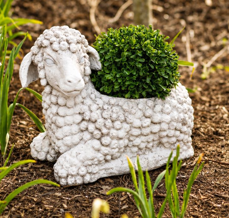 Lamb Planter